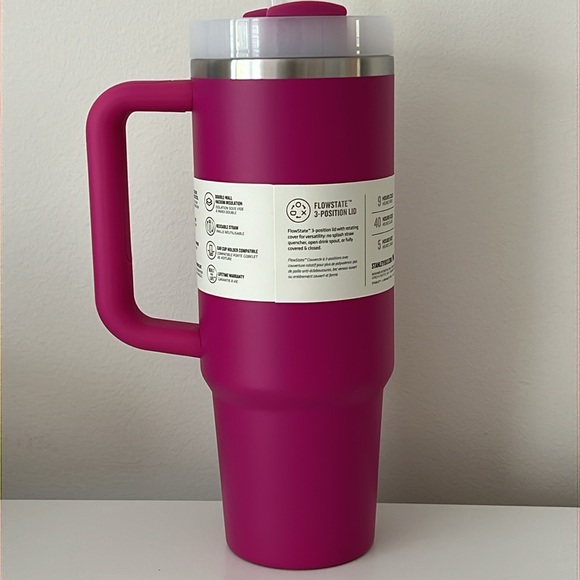 Stanley 30 oz Stainless Steel H2.0 FlowState Quencher Tumbler Fuchsia Pink - Picture 2 of 15